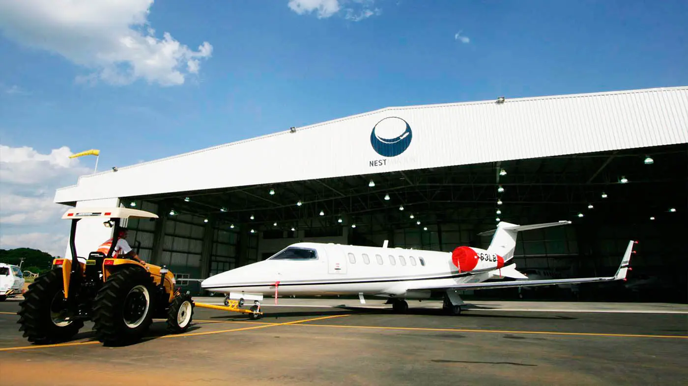 AVENUE アベニュー AIRBASE 35000¥ Hangar Nest Aviation – Zimba Empreendimentos